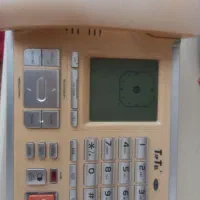 تلفن رو میزی