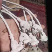 نیرو وارد به دستگاه تزریق پلاستیک و کارگر ساده