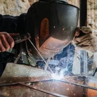 خدمات جوشکاری سیارو رابیتس کاری بانازلترین قیمت