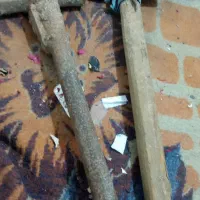 دوعددپک یکی دسته چوبی یکی دسته اهنیر