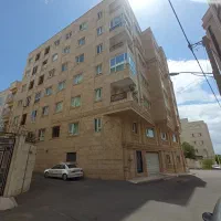 آپارتمان-سرجنگلداری-دو-خواب-خوش-نقشه-سه-نبش