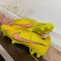 کفش فوتبال ۴۲|کیف، کفش، کمربند|شوشتر, |دیوار