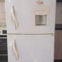 یخچال فریزر فروزان