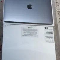 مک بوک ایر m1