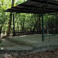 باغ بر رودخانه زاینده رود  با امکانات الاجیق