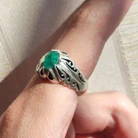 انگشتر زمرد آفریقایی