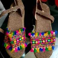 کفش صندل سنتی زیبا سایز ۴۰