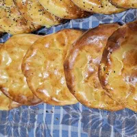 گرده تنوری|خوردنی و آشامیدنی|بهار, |دیوار