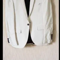 چند دست لباس سایز لارج|لباس|اندیشه, اندیشه فاز ۱|دیوار