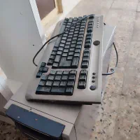 کامپیوتر + مانیتور + کیبرد + موس|رایانه رومیزی|ازنا, |دیوار