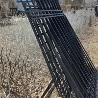 دزدگیر درب و پنجره با نرده قوطی حفاظ رنگ شده