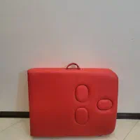 تخت ماساژ سالم و تمیز دو کاره|آرایشی، بهداشتی، درمانی|کرج, کرج نو|دیوار