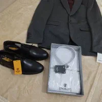 کت شلوار و کفش