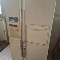 یخچال ساید