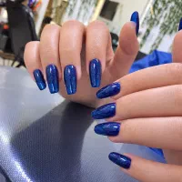 کاشت ناخن و ژلیش دست و پا با قیمت مناسب