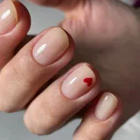 کاشت و ترمیم ناخن (15% تخفیف پاییزه)