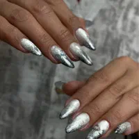 خدمات تخصصی ناخن