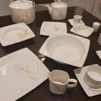 سرویس چینی ساخت کشور چین در حد نو