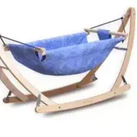 گهواره. سنتی لوکاس.