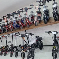 اسکوتربرقی مجهز به چراغ LED