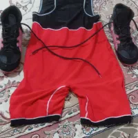 لباس کشتی وکفش
