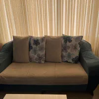 یک دست مبل هفت نفره با سه تا میزعسلی