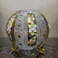 آکواریوم کریستال آب طلا