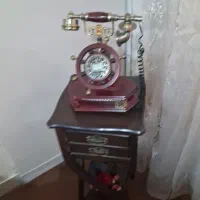 تلفن ومیزتلفن