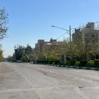 زمین-ویلایی460-متری-دو-نبش-وکیل-اباد-با-پروانه