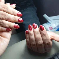 ناخن هاتو بسپر ب من قشنگم|خدمات آرایشگری و زیبایی|تربتحیدریه, داروپخش|دیوار