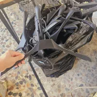 میز، مانکن، صندلی