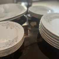 سرویس چینی مقصود۱۲ نفره کاملا نواستفاده نشده