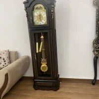 ساعت ایستاده