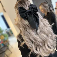 خدمات و آموزش لاین تخصصی رنگ و لایت