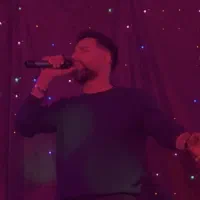 خواننده اجرای زنده(به هفت زبان بین المللی)