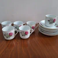 فنجون قهوه خوریهای قدیمی گلسرخی جعبه رولت خوری|کلکسیون اشیاء عتیقه|تهران, مسعودیه|دیوار