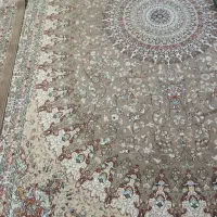 چهارتخته فرش دستدوم ۷۰۰شانه کرم وگردویی