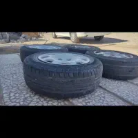 ۴ حلقه لاستیک دست دوم به همراه رینگ فابریک