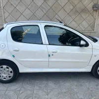 خودرو۲۰۷سقف فلز دنده ای مدل ۱۴۰۰رنگ سفید|خودرو سواری و وانت|شیراز, سینما سعدی|دیوار