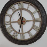 ساعت دیواری