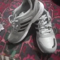 کفش کتونی آدیداس