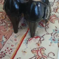 دوعددکفش سایز۳۸ هردو یک بار پوشیده شده|کیف، کفش، کمربند|قزوین, |دیوار