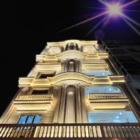 100-متر-رو-به-نما-تاپ-لوکیشن