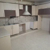 ویلایی-بحر-خ-امان-حسین-در-2-طبقه-با-مغازه-تجاری