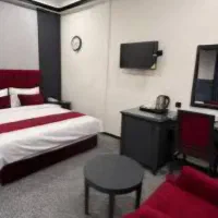 منشی خانم و نطافتچی خانم برای هتل