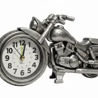 ساعت رومیزی با طرح‌ موتور