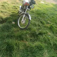 موتورسیکلت تلاش مدل ۱۳۸۵     ۱۵۰ ولی توکارت ۱۲۵