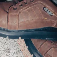 توجه دوعدد کفش درحد نوسایز 41و42،.|کیف، کفش، کمربند|شیراز, کوشک میدان|دیوار