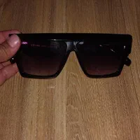 عینک افتابی اصل