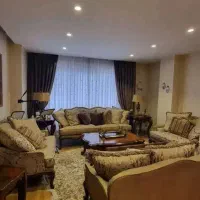۱۲۵ متر سه خواب تمیز با سرایداری مقیم خوش نقشه